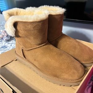 Bailey Bow Ugg boots